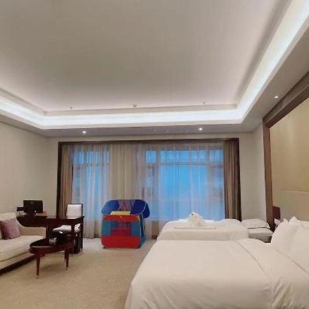 Linyi Blue Horizon International Hotel Yi He Eksteriør bilde