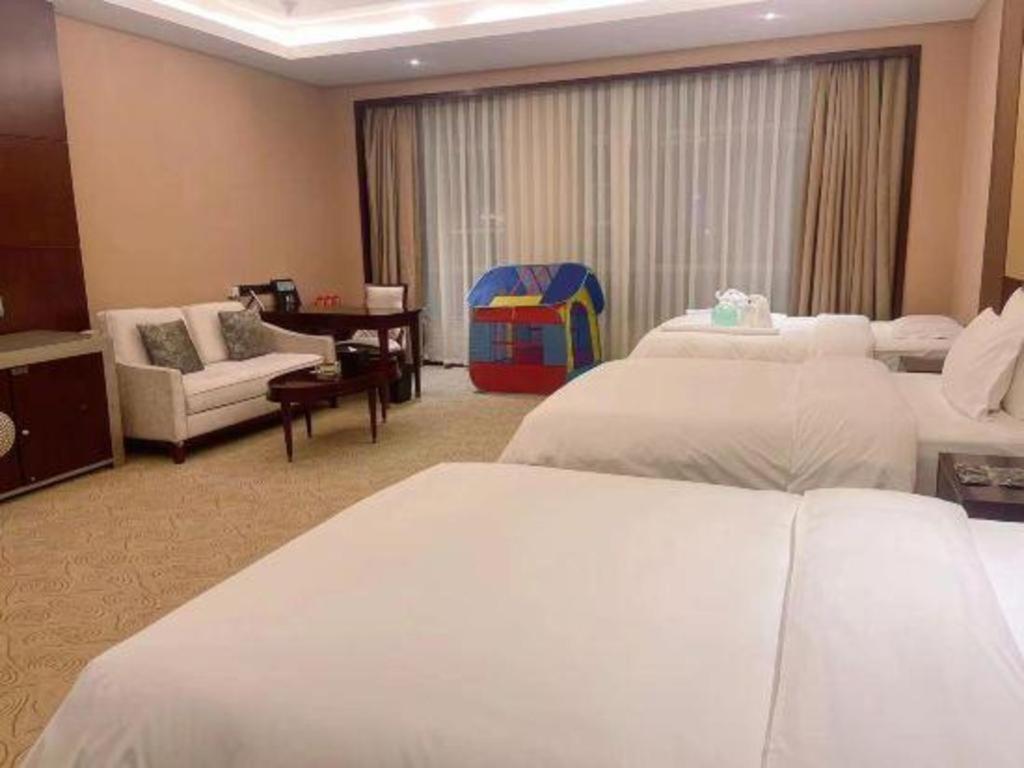 Linyi Blue Horizon International Hotel Yi He Eksteriør bilde