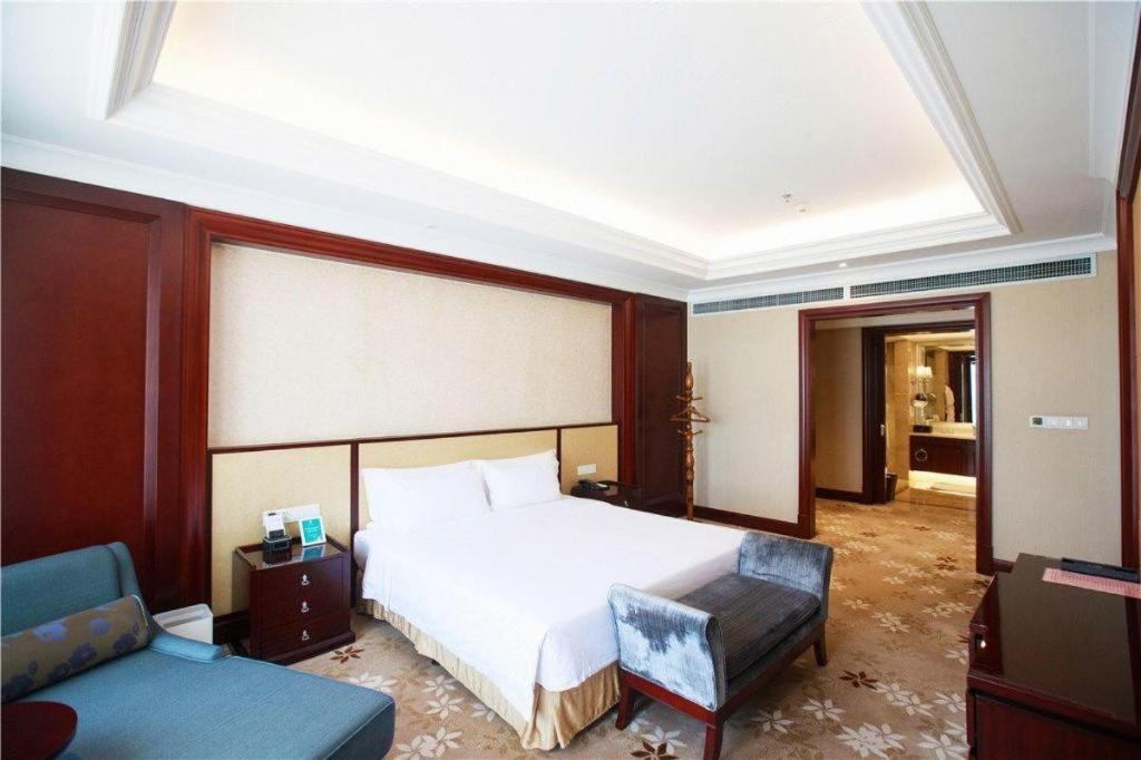 Linyi Blue Horizon International Hotel Yi He Eksteriør bilde