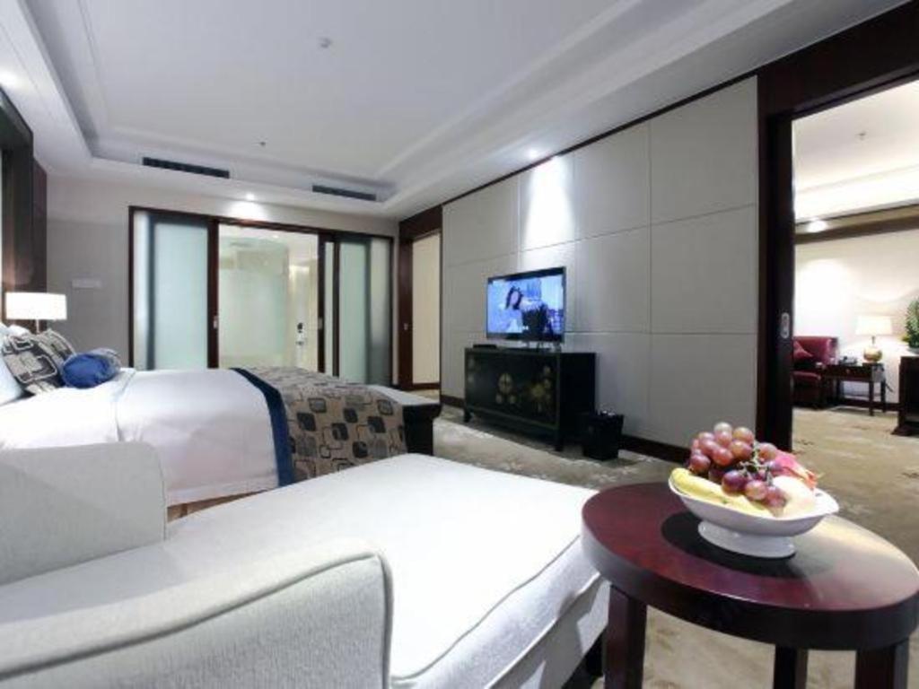 Linyi Blue Horizon International Hotel Yi He Eksteriør bilde
