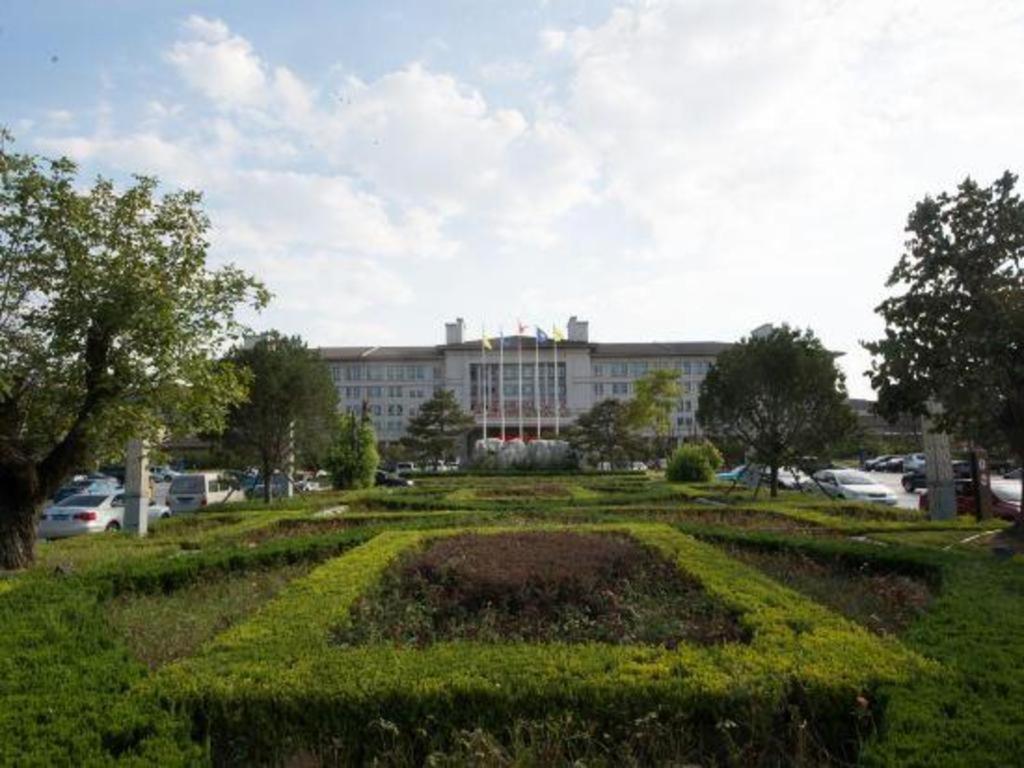 Linyi Blue Horizon International Hotel Yi He Eksteriør bilde