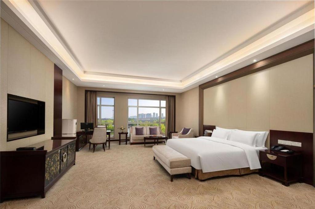 Linyi Blue Horizon International Hotel Yi He Eksteriør bilde