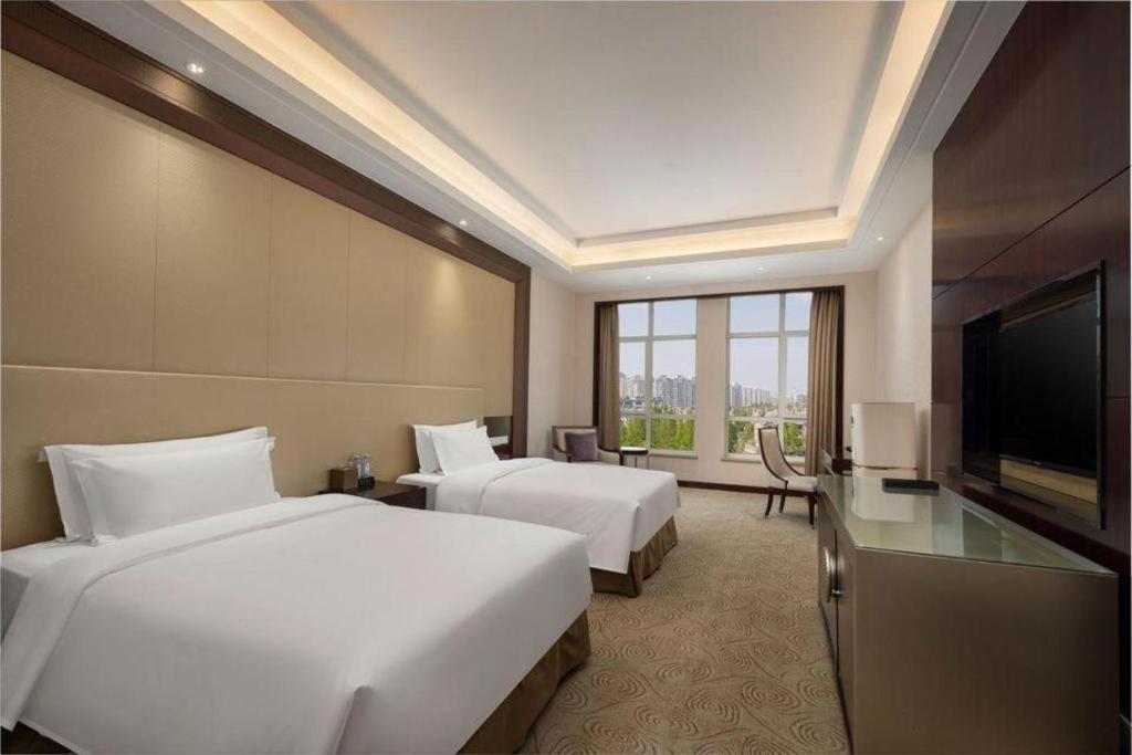 Linyi Blue Horizon International Hotel Yi He Eksteriør bilde
