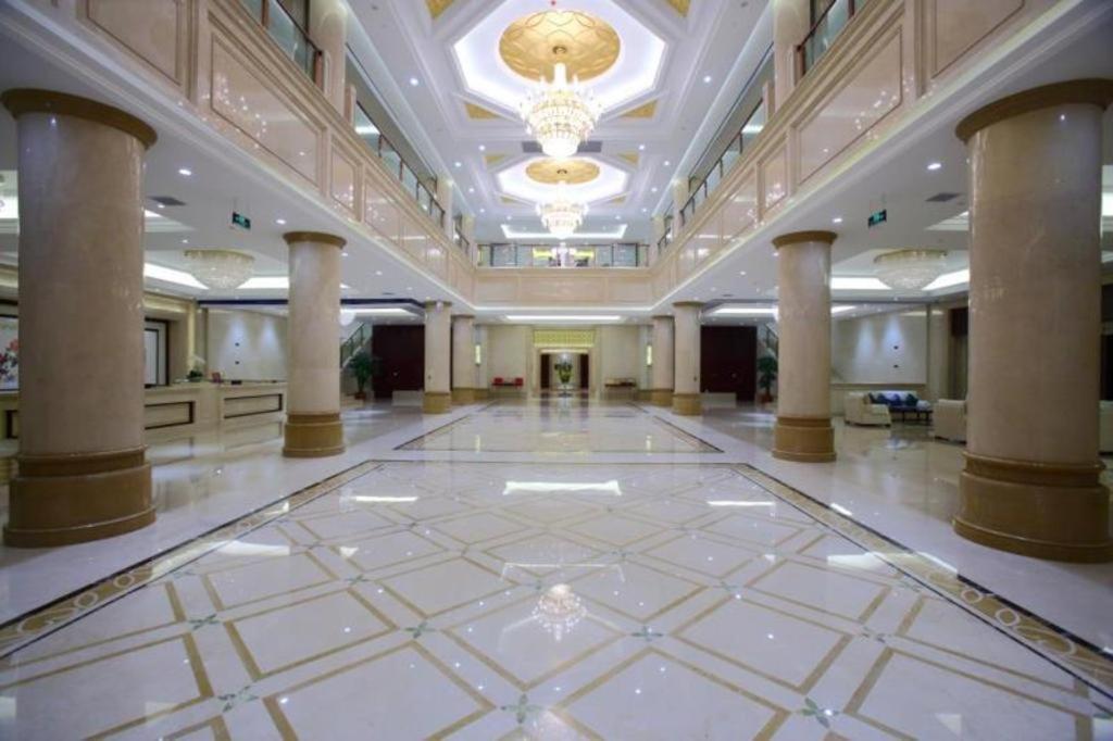 Linyi Blue Horizon International Hotel Yi He Eksteriør bilde